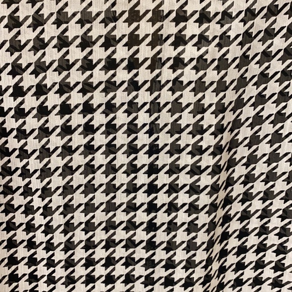 🔥🔥🔥NWT Catwalk Junkie Ruffle Long Sleeve Blouse - Picture 3 of 8